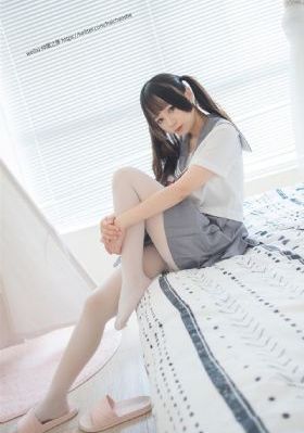 亚洲性xxxx_有字幕完整版